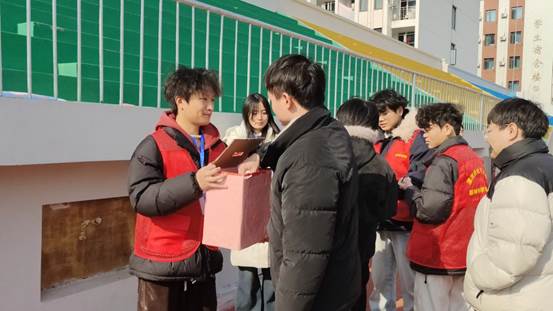 2b104ec60e837d03bbc1f275a4e59123